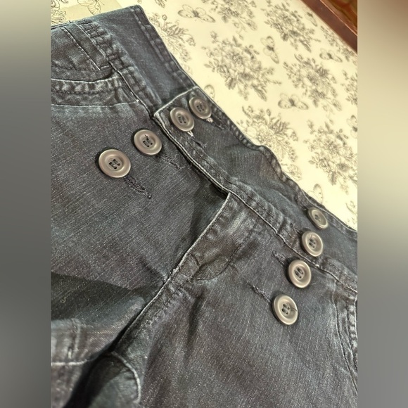 ZANADI High Waisted Shorts, Juniors Size 9 - Picture 4 of 8